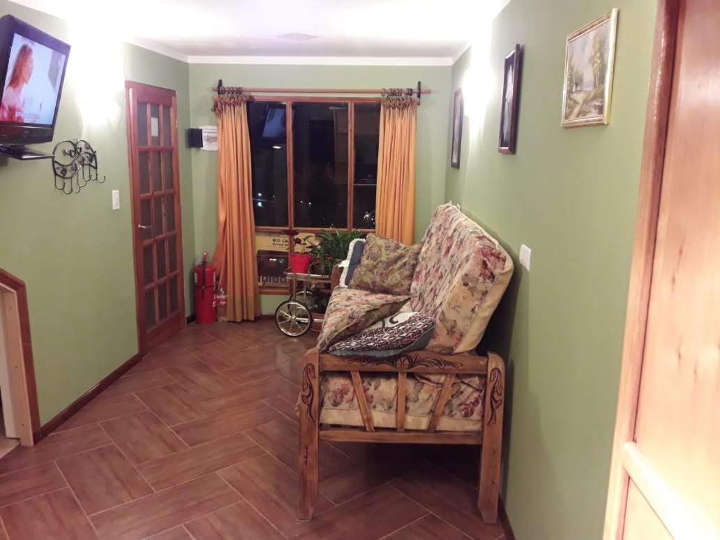 Mirador Del Beagle Hosteria 乌斯怀亚 外观 照片
